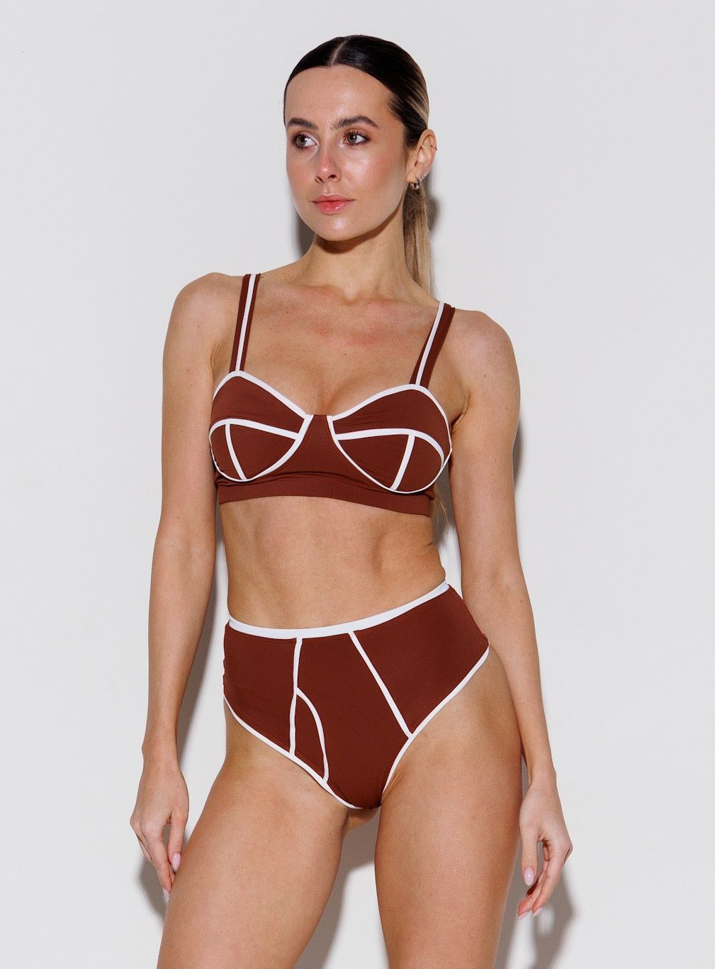 Комплект SCULPT HOLD MINI brown (топ + шорти) 1980506 фото